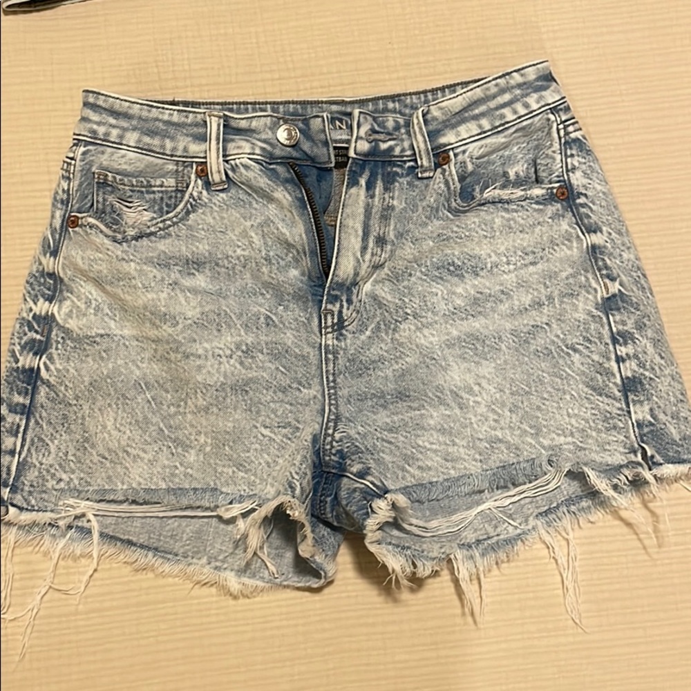 American eagle high waisted acid wash shorts